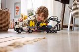42175  Volvo FMX LKW mit EC230 Electric Raupenbagger, Lego Technic, 2274 Teile, ab 10 Jahren