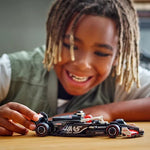 77250 MoneyGram Haas F1 Team VF-24 Rennauto, Lego Speed Champions, 242 Teile, ab 10 Jahren