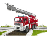 Bruder MAN Feuerwehr mit Drehleiter